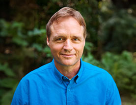 cover of episode Vaccine Safety: Talking Media, Censorship, & Public Health With Nathaniel Mead