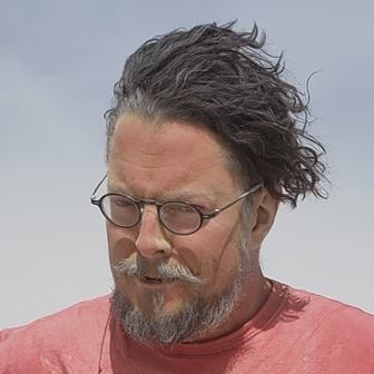 S04 E07 - Second Place In Art Car Theft