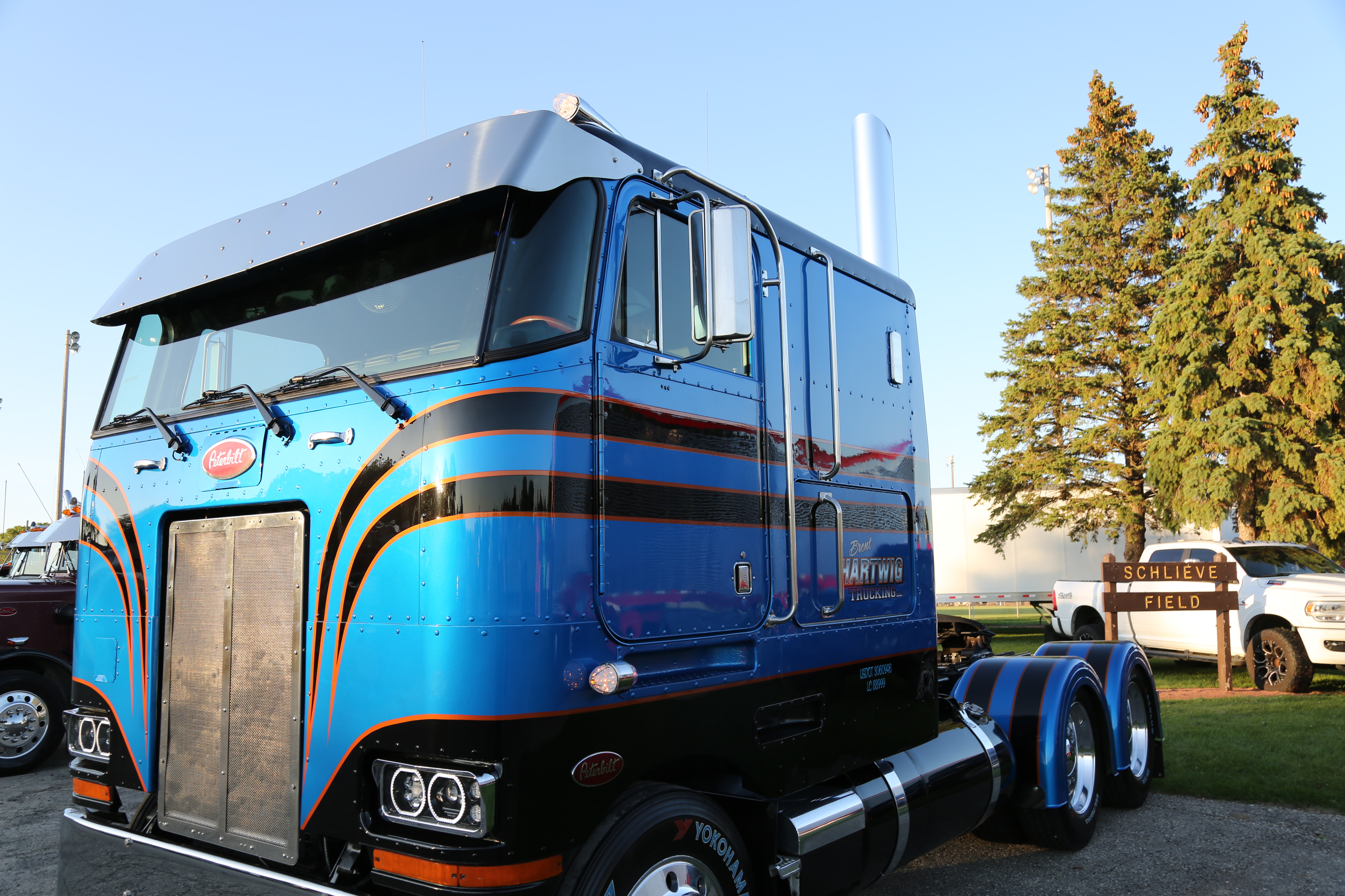 TWK Trucking with kingfish