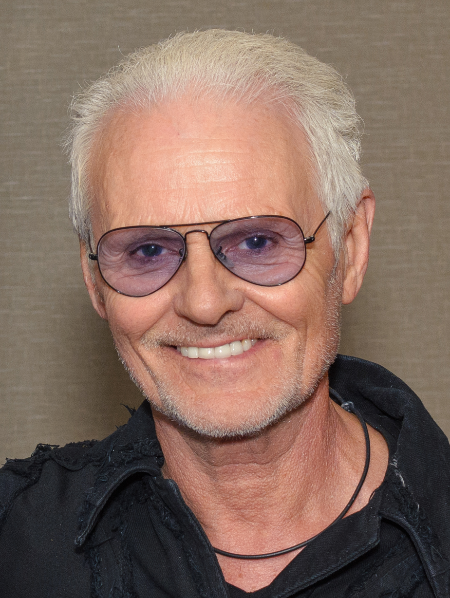 Interview with Michael Des Barres