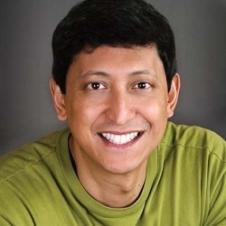 Dan Nainan, Clean Comedian, performed for Obama, Clinton, Trump comediandan.com