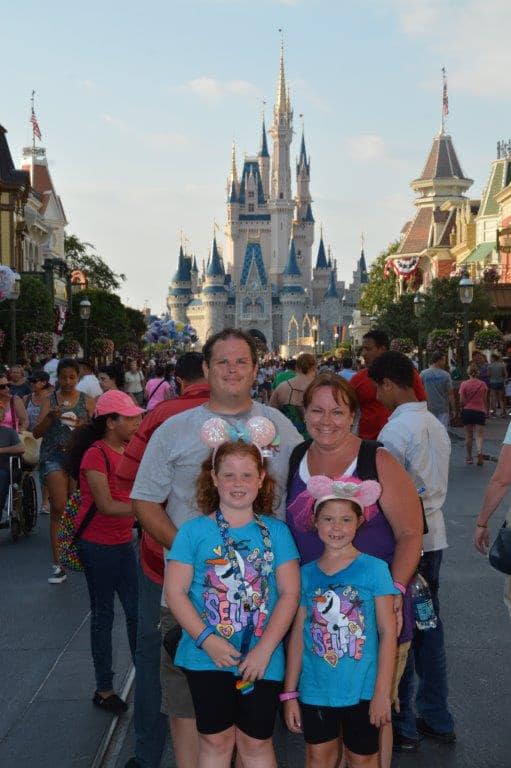 Monorail Tales: A Disney Fan Podcast