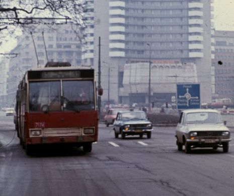 Extra: Eternal Past, Permanent Present - Growing Up in the Ruins of Post-Communist Romania