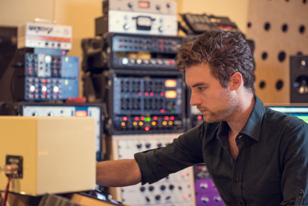 RSR152 - Wessel Oltheten - Mixing With Impact