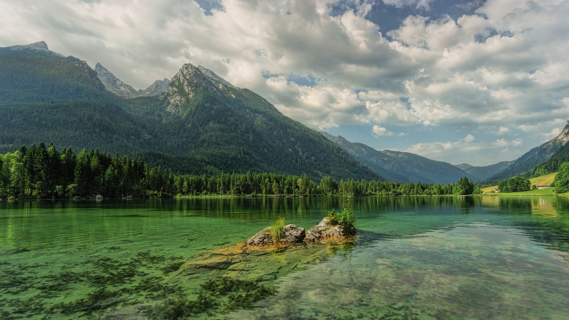 Tranquil Slumber: A Strong Guided Meditation for Deep Relaxation and Restful Sleep