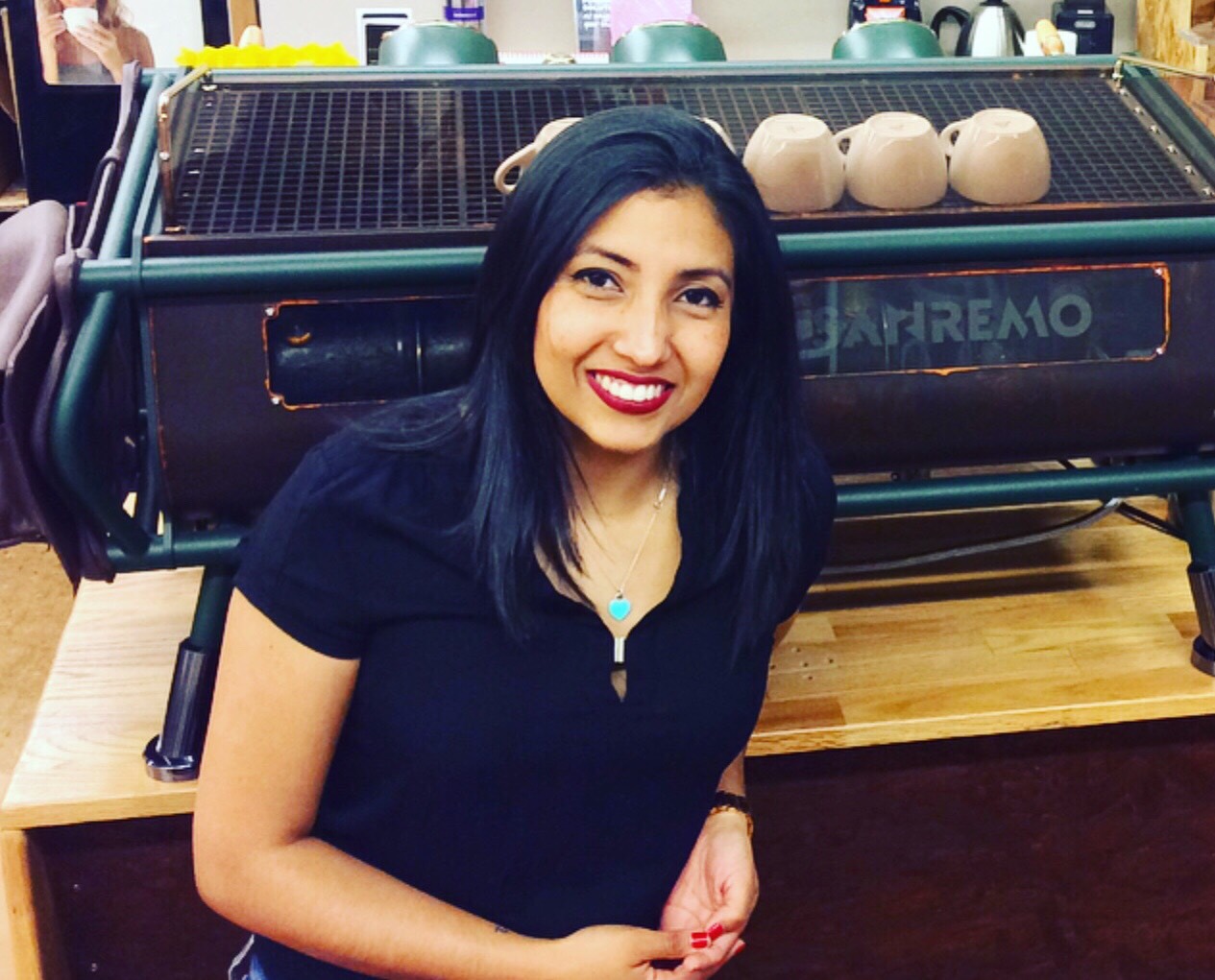 131 : The Strong Women of Coffee w/ Laura Gonzalez : Behind the project giving a voice to the amazing women that make up our industry , challenges women face in coffee, and some practices to adopt to help open up opportunities