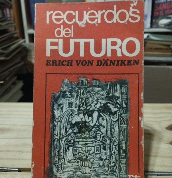 #253: Erich Von Daniken (con Francisco Ortega)