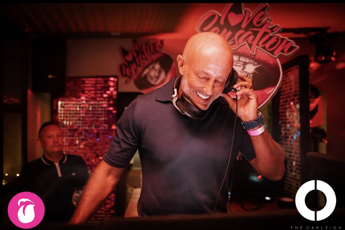 #225 : End of an era - Last show on 103.7 - Disco, Funky, Classic Club House - 28th August, 2025