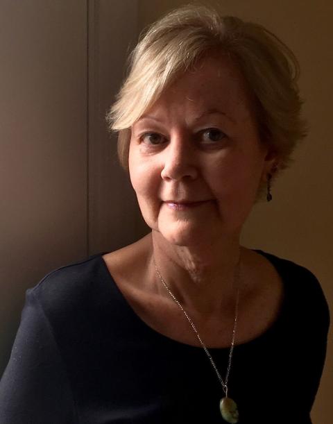 Gail Lukaisk : What They Never Told Us