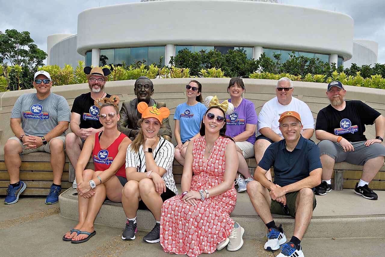 The Dillo\'s Diz Podcast (feat. Theme Park Thursday)