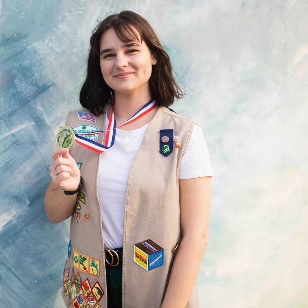 Hearts Of Gold - Reflections from Gold Award Girl Scouts