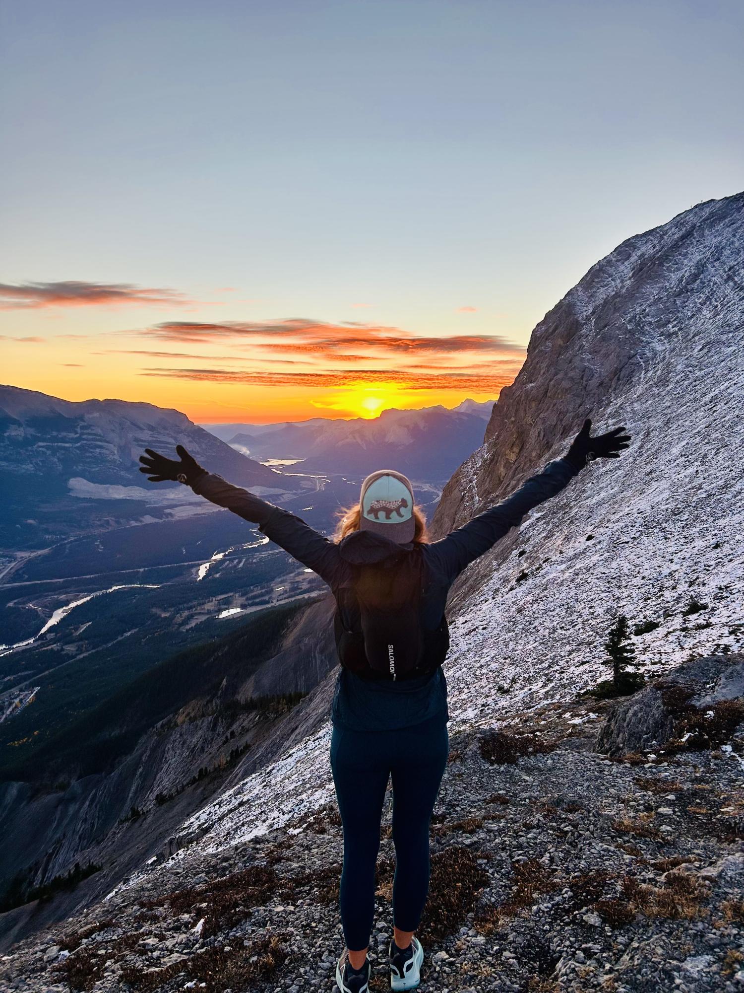 Ep 102- The Medicine of Movement (Feat. Keri Bowzaylo) Ep 102- The Medicine of Movement (Feat. Keri Bowzaylo)