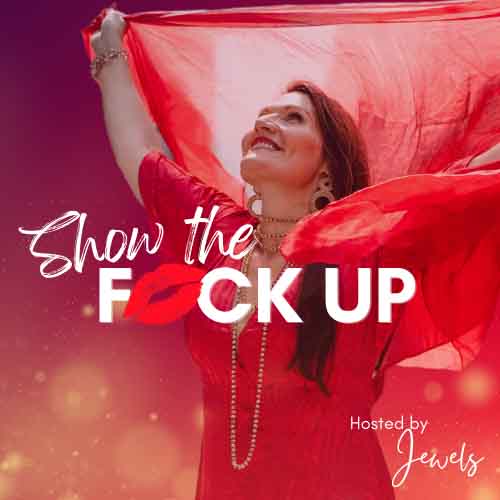 031: Self Love, Breakups & Healing with Sarah Curnoles 031: Self Love, Breakups & Healing with Sarah Curnoles