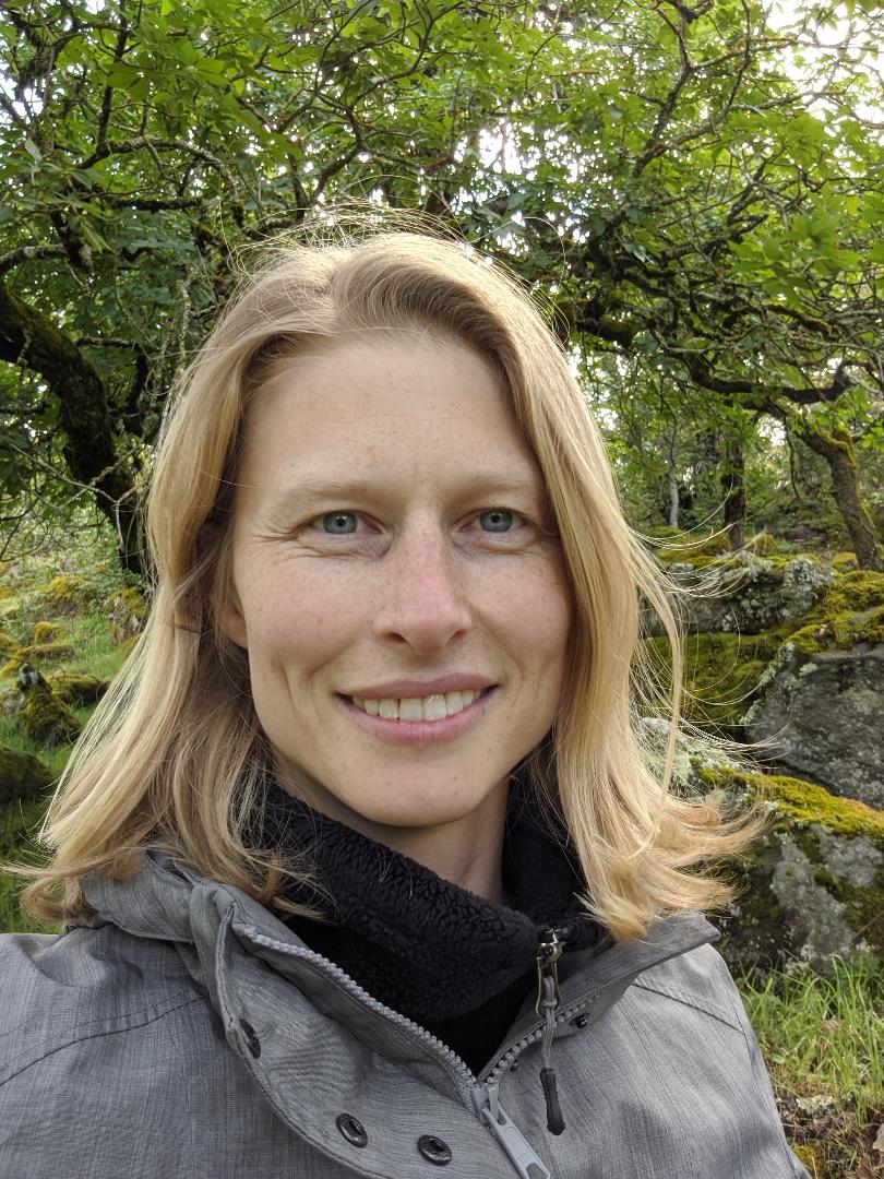 Inge Helderweirt