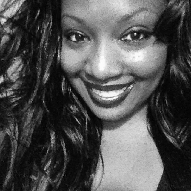 LLA PE #231: Sex-appeal strategist & entrepreneur, Lauryn Doll