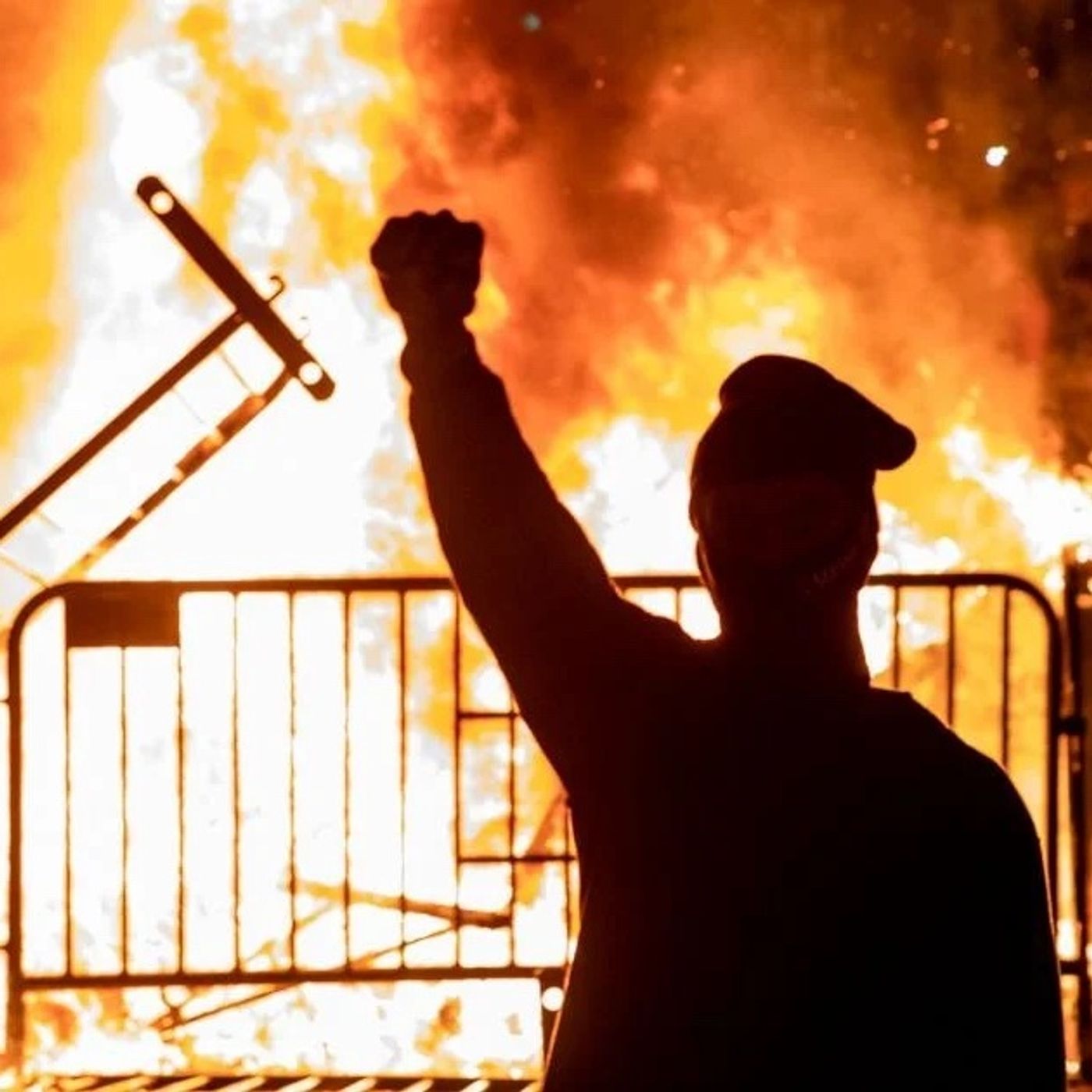 Tin Foil Hat With Sam Tripoli