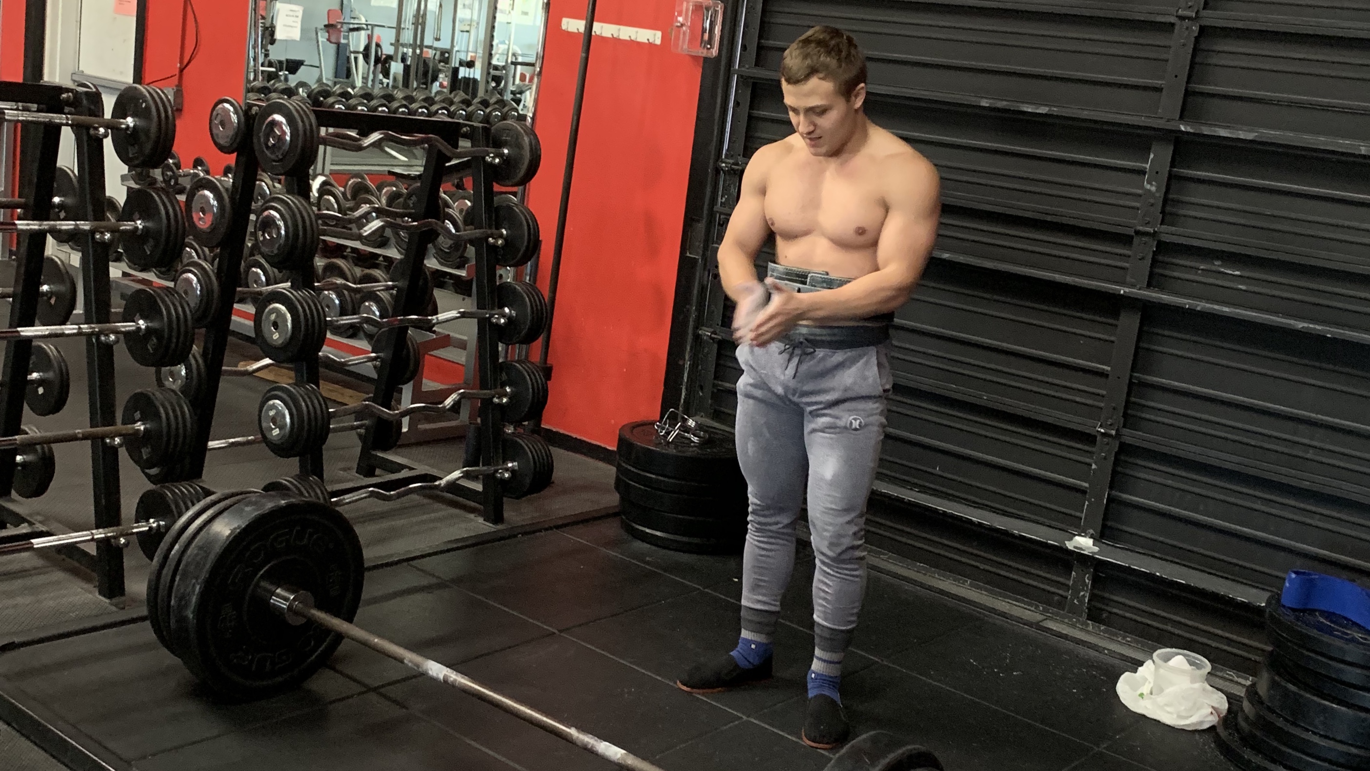 Ep 187: Blood Flow Restriction Training, Estimating vs. Tracking Macros, and Building a Killer Mindset
