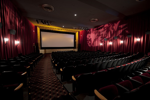 Episode 256 - Working At A Movie Theater