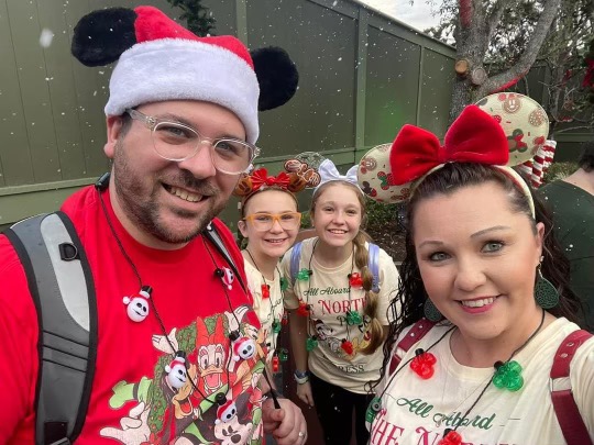 Monorail Tales: A Disney Fan Podcast