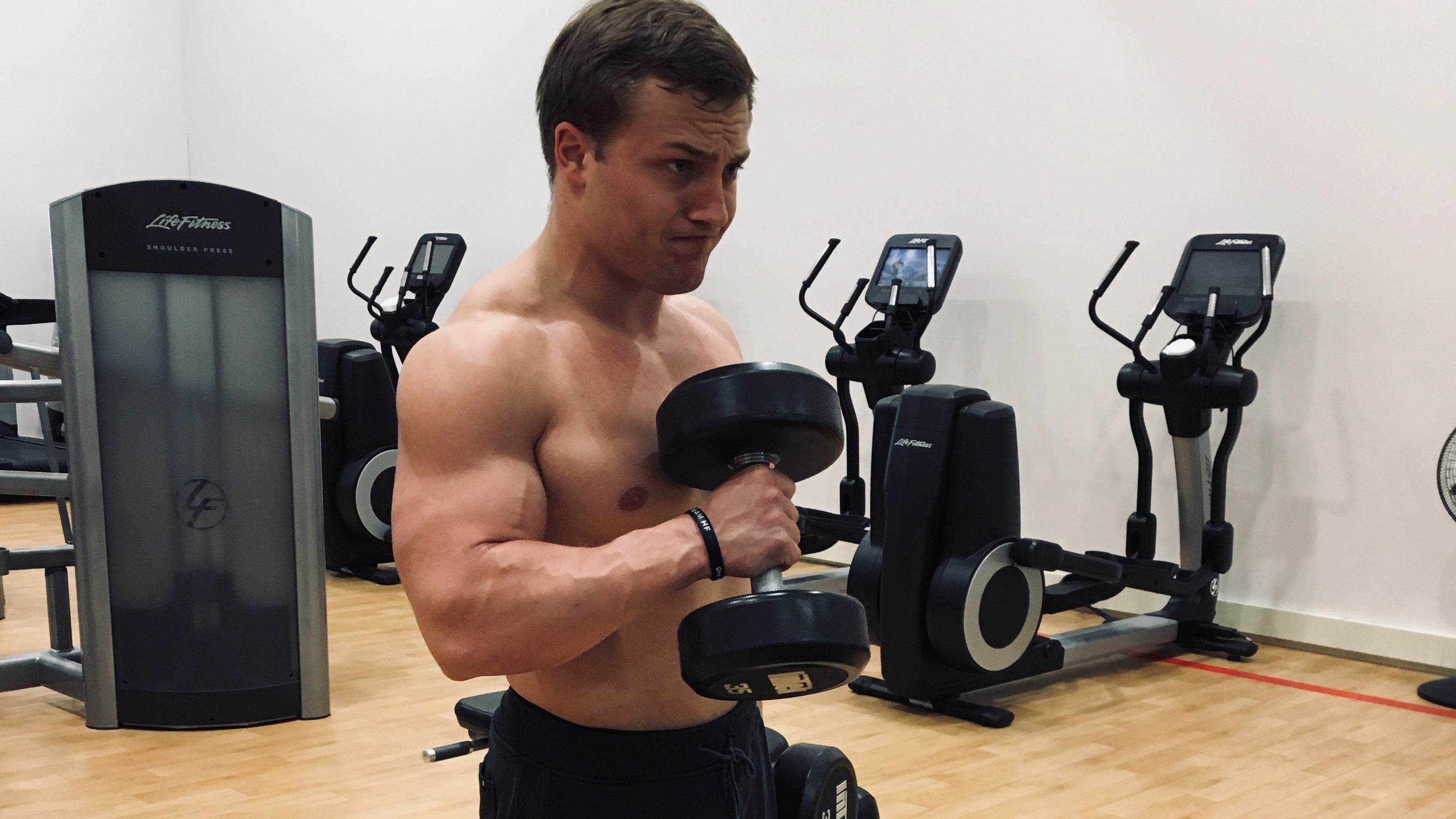 Ep 175: How to Calculate Calories, Perfect Technique vs Progressive Overload, Relevance of Specialization Routines, and Does Cardio Kill Gains