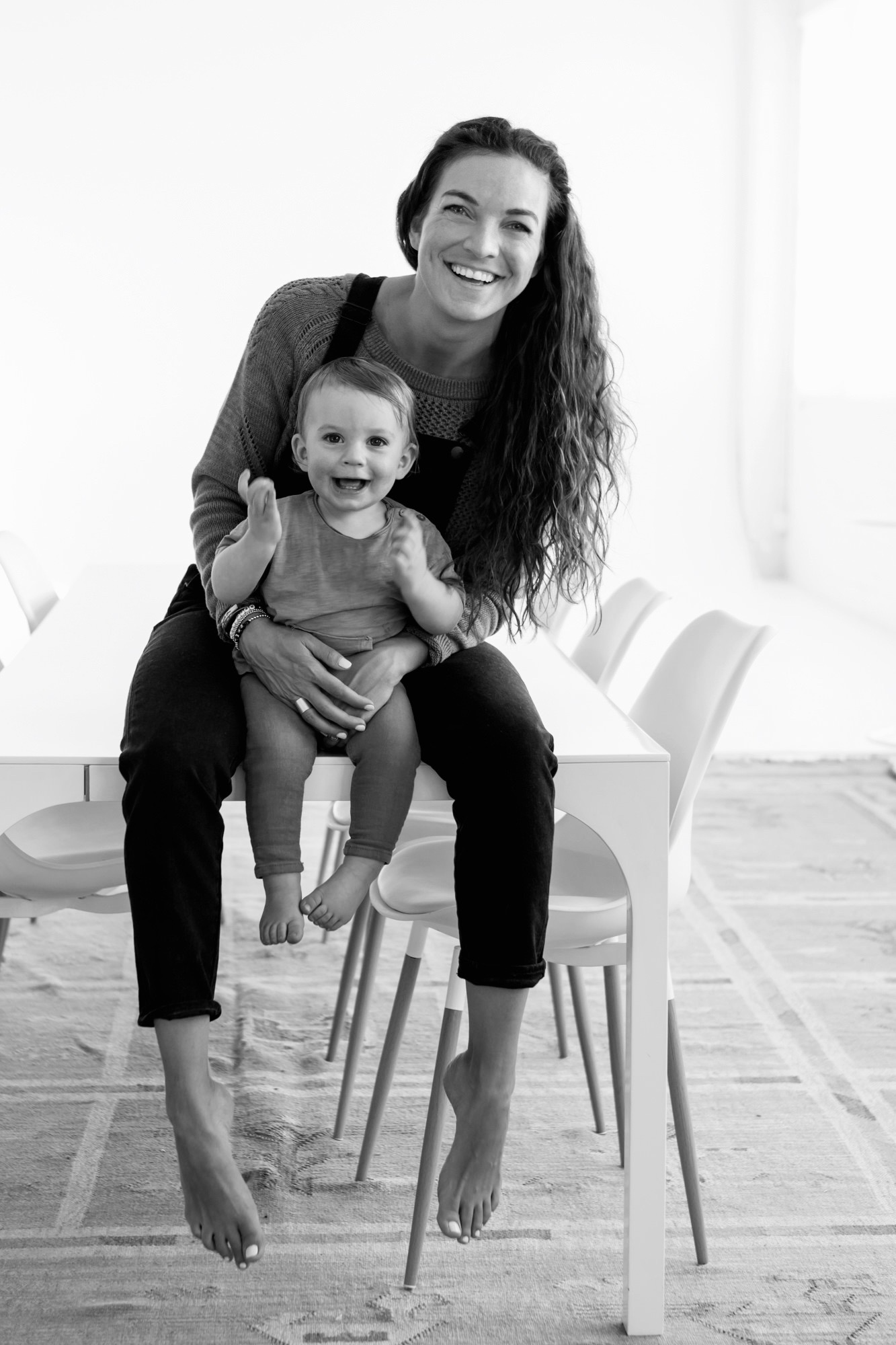 #35 Postpartum experience, starting a business, and supporting one another in the transition to motherhood episode artwork