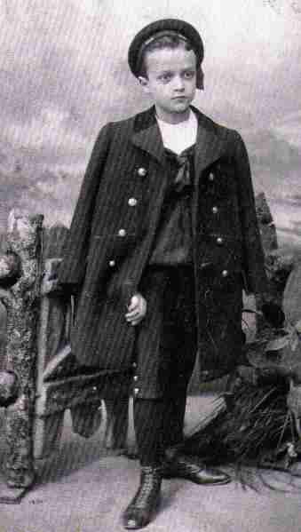 BLUE REEFERS by ELIZABETH ASHE