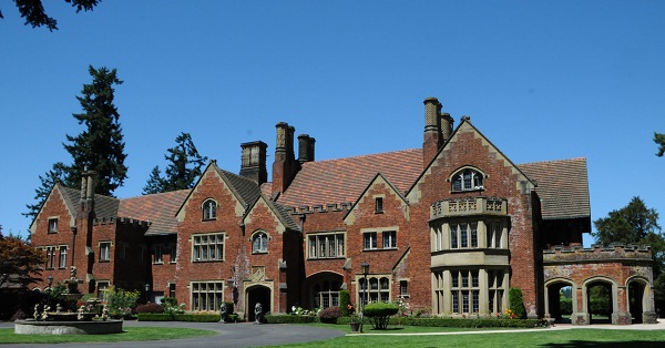 Ep. 378 - Thornewood Castle
