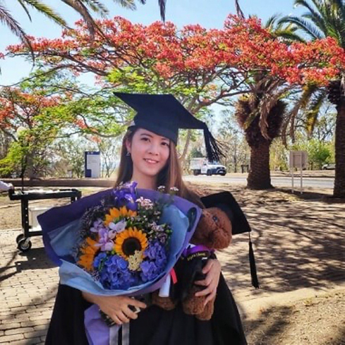 Vet Nurse Eltys speaks in Cantonese about Titre testing with VacciCheck from Biogal