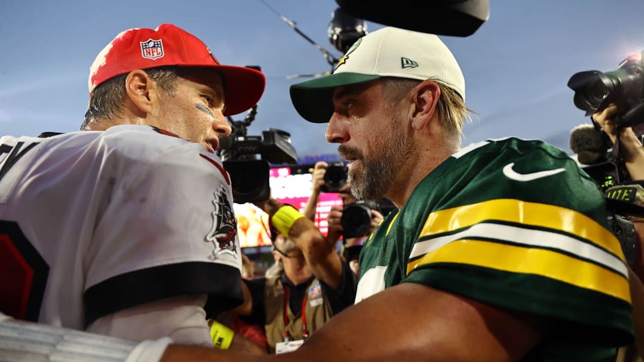 BREAKING: Aaron Rodgers DEFEATS Tom Brady! W3 NFL 2022