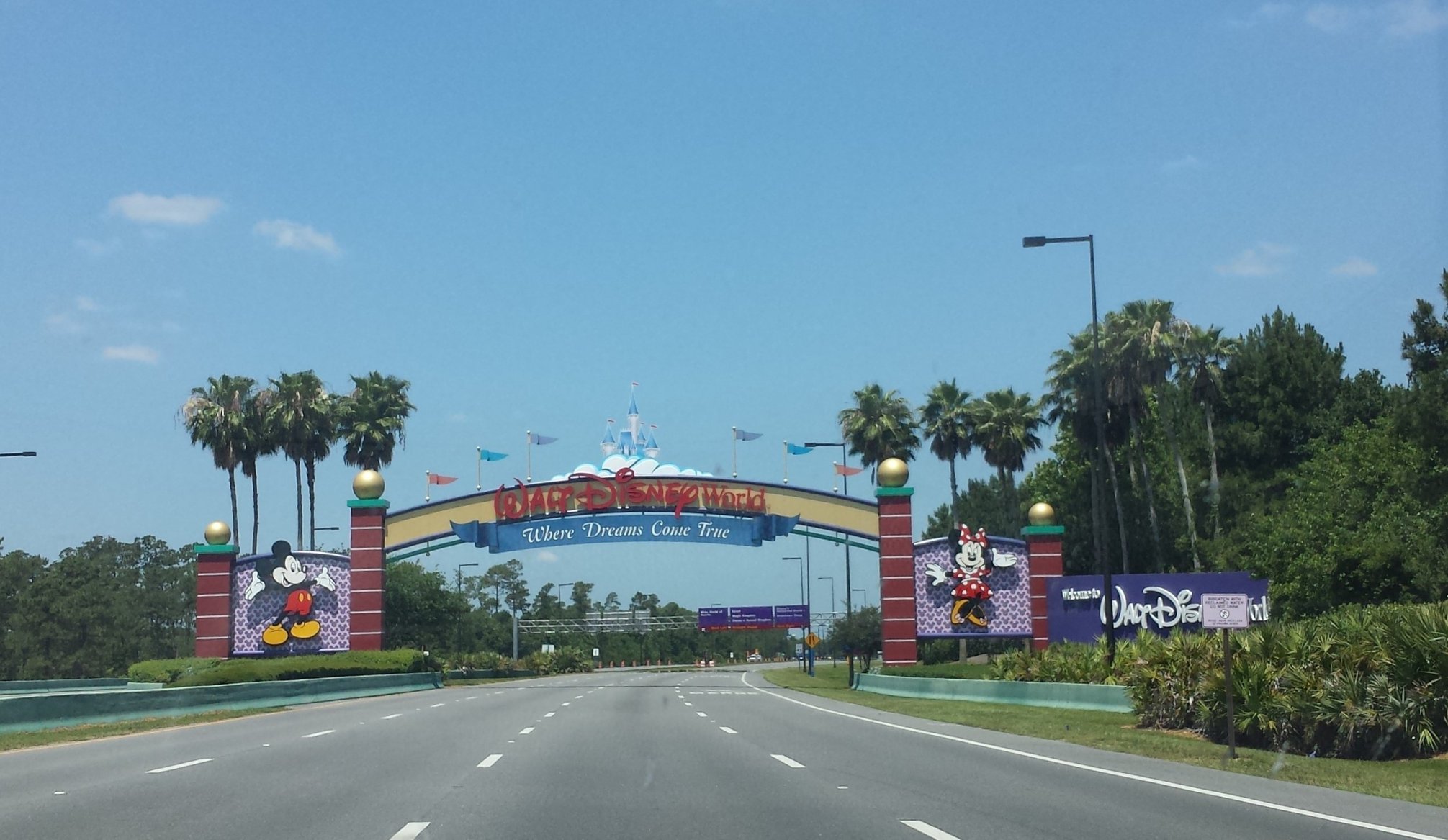 Monorail Tales: A Disney Fan Podcast