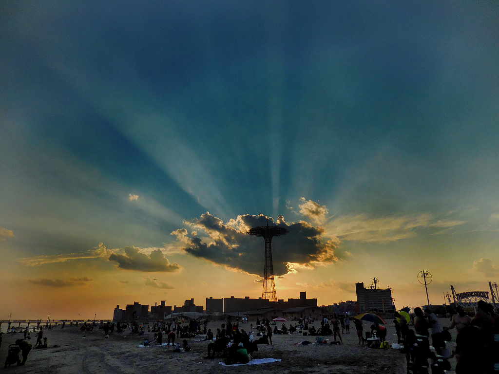 Camera Clubs and the Coney Island School of Photography and Art