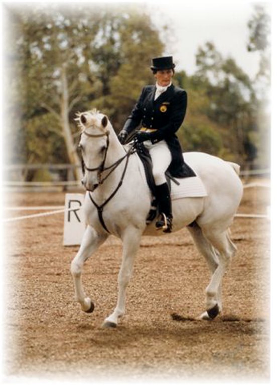 0677: Anne Battley 2 LC - 