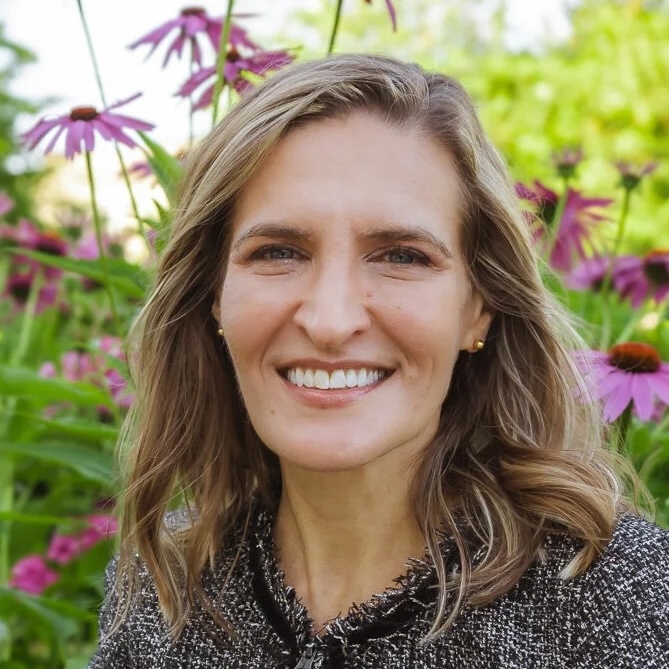 Episode 597: Think Better, Live More (with Therese Huston)