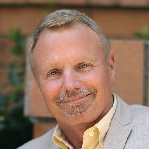 Understanding and Loving Your Child in a Screen-Saturated World with Stephen Arterburn, founder and chairman of New Life Ministries - Episode 094