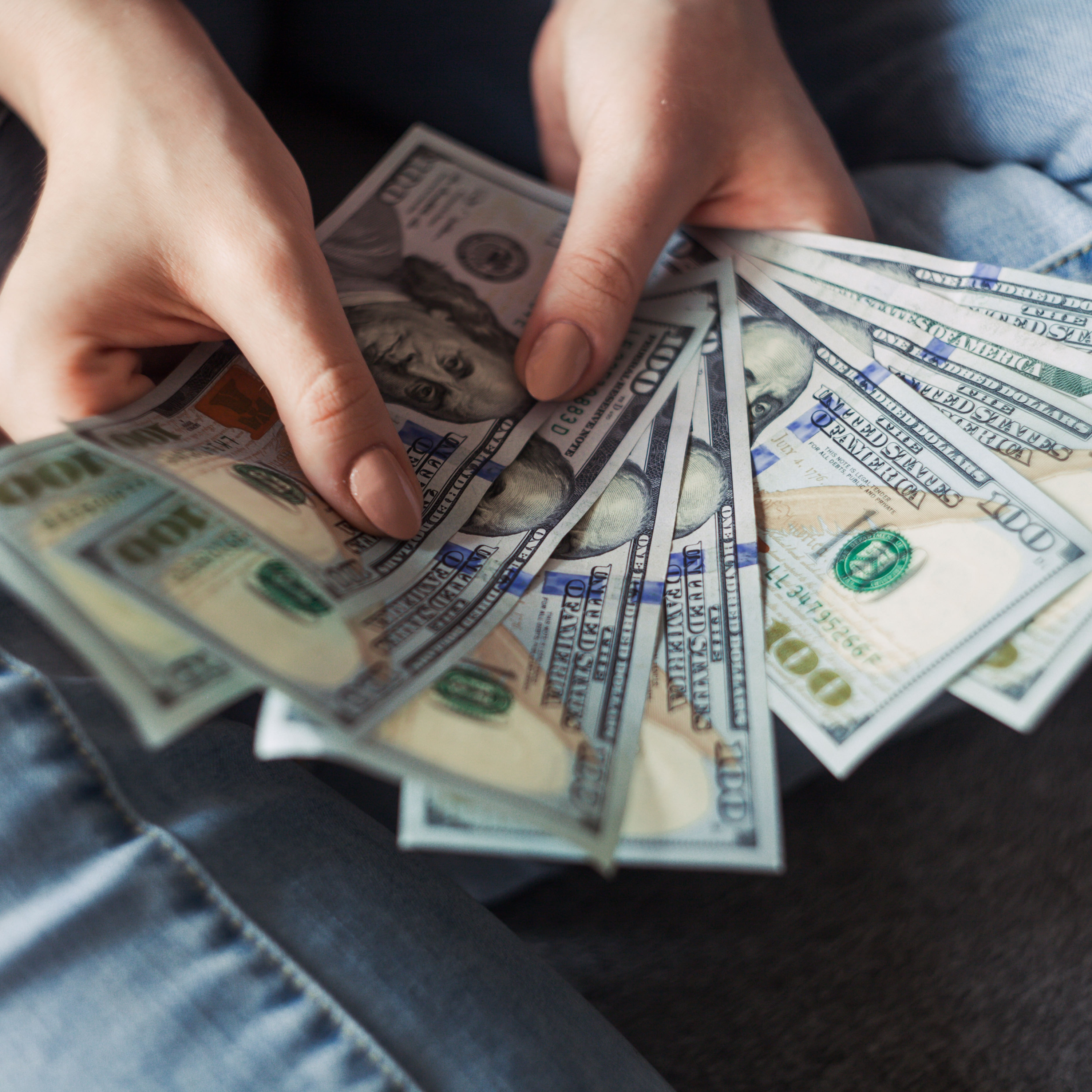 Episode 54. Consumers Emotion Out of Sync to their Spending