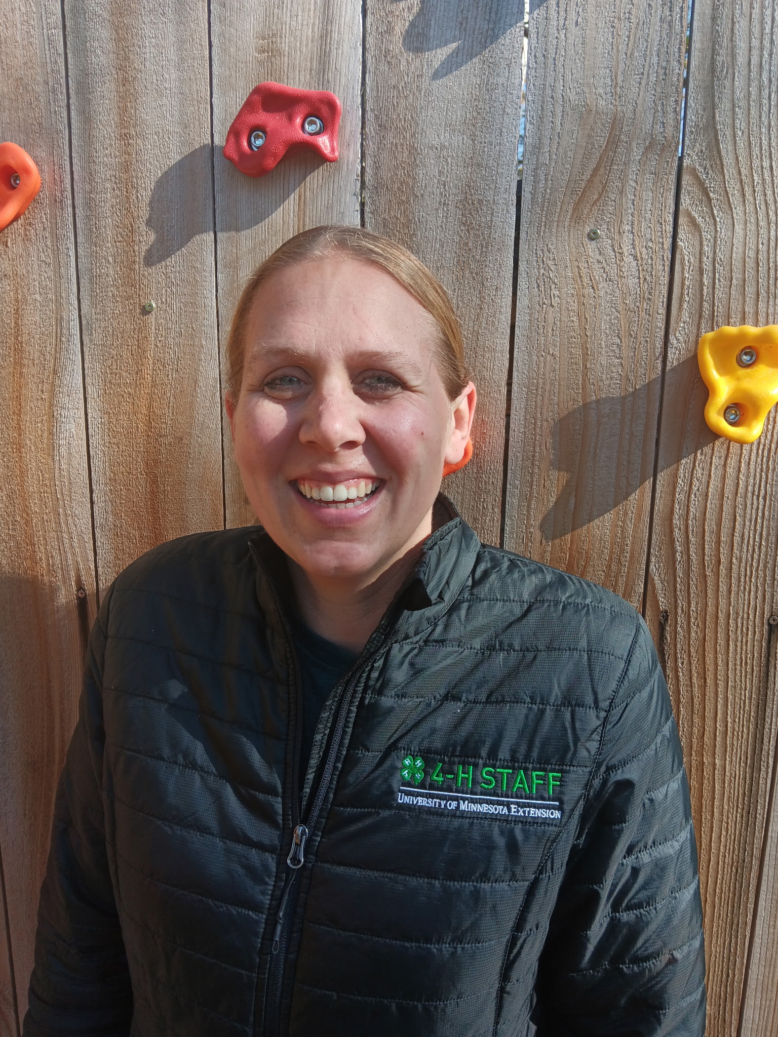 cover of episode 454 Nicole Kudrle Hands to Greater Service