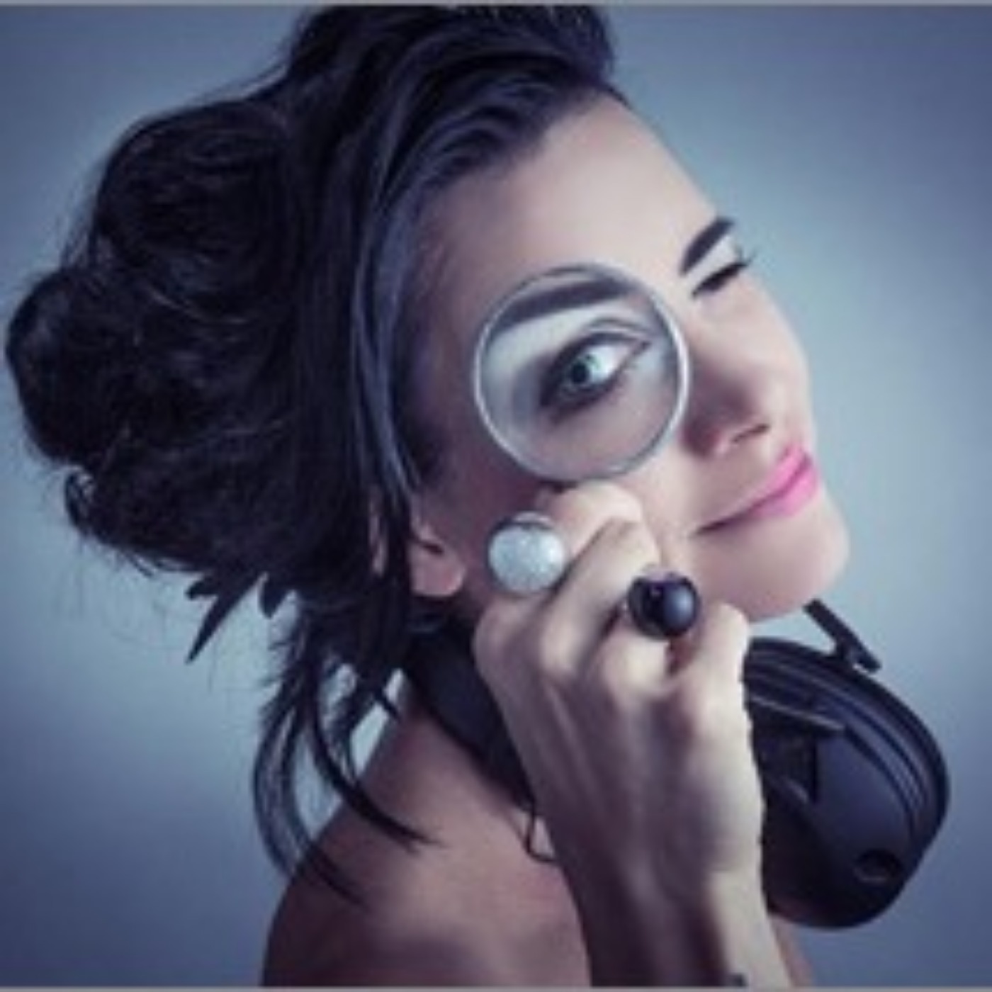 Anouk Wipprecht, Fashion-Tech Designer – Clothing That Communicates with Our World Through Technology