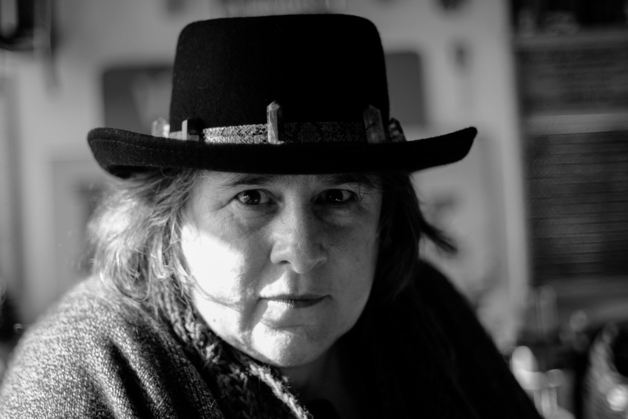 Poet Kim Shuck (S4E32P1)