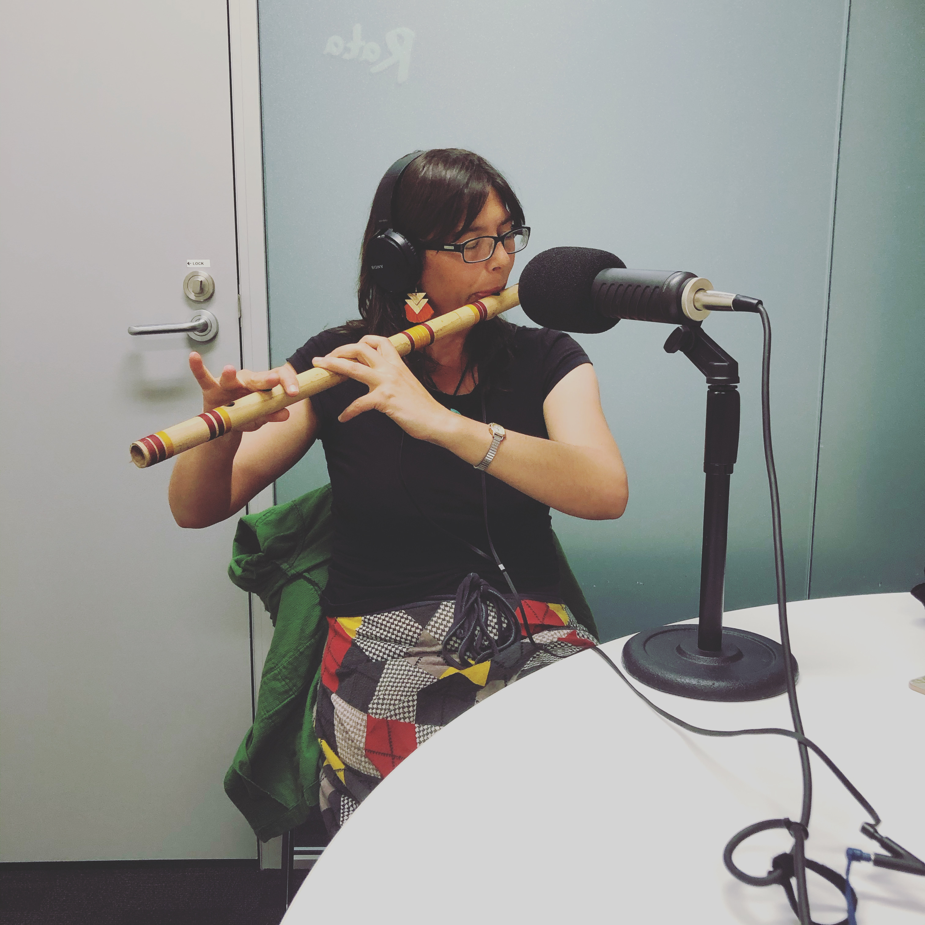 Tamara Smith live performance on flute