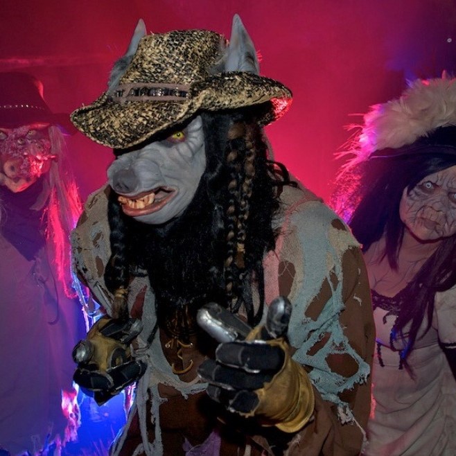 Episode 505 - Parks and Cons Presents: Time Traveling with Ted - Top 5 Knott’s Scary Farm Memories