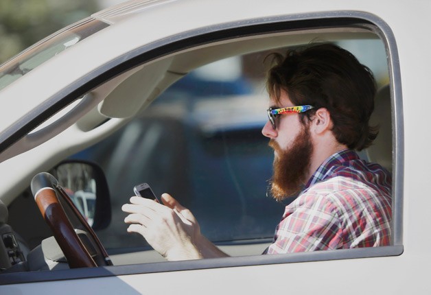 08.16.20 (MP3): Distracted Driving/Don't Be That Guy - Facts & Figures from Crap Driver Failfest, w/ Devices VS DUIs, Selfish Justification & OE Enabling, Car & Driver Theories, Bad Factory Designs, + Dad's Secret Barbecue Sauce Recipe