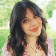 How Health Coaches Win with Podcast Interview Marketing with Chloe Williamson of Interview Valet How Health Coaches Win with Podcast Interview Marketing with Chloe Williamson of Interview Valet