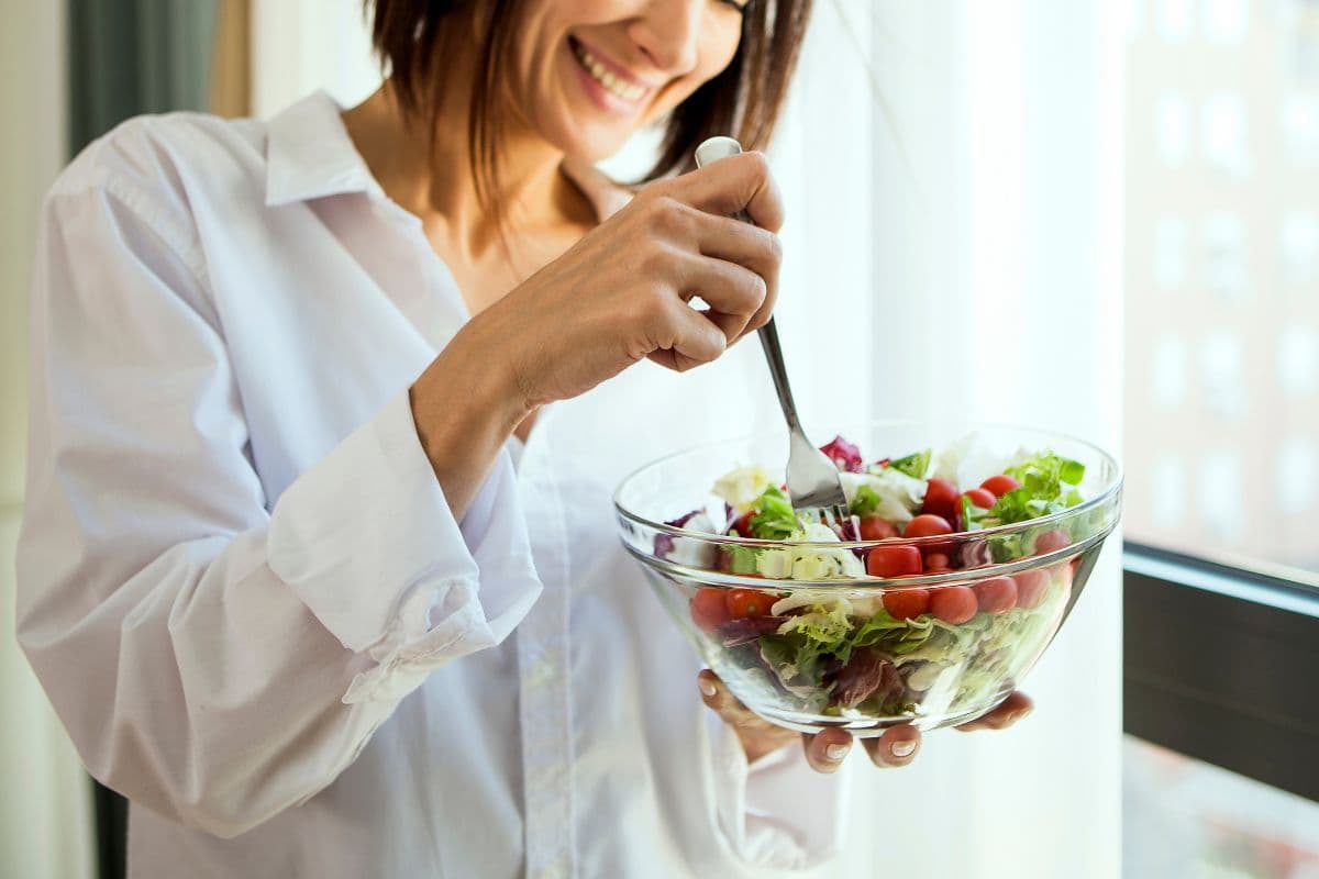 Episode 383: Q+A - How Can I Have Structure With Eating When My Summer Is Very Unstructured?