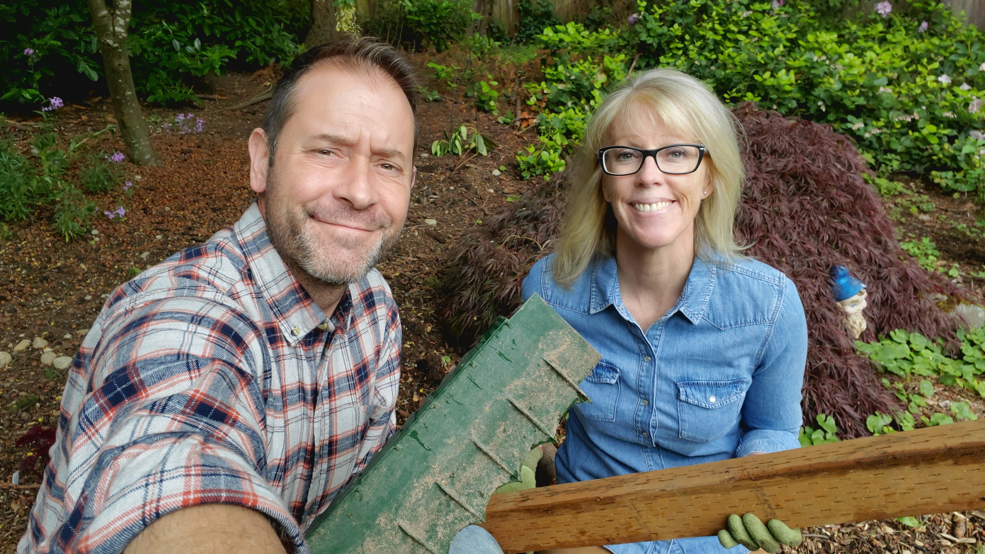 5 Garden Edging Ideas You Can Try Right Now - DIY Garden Minute Ep.147
