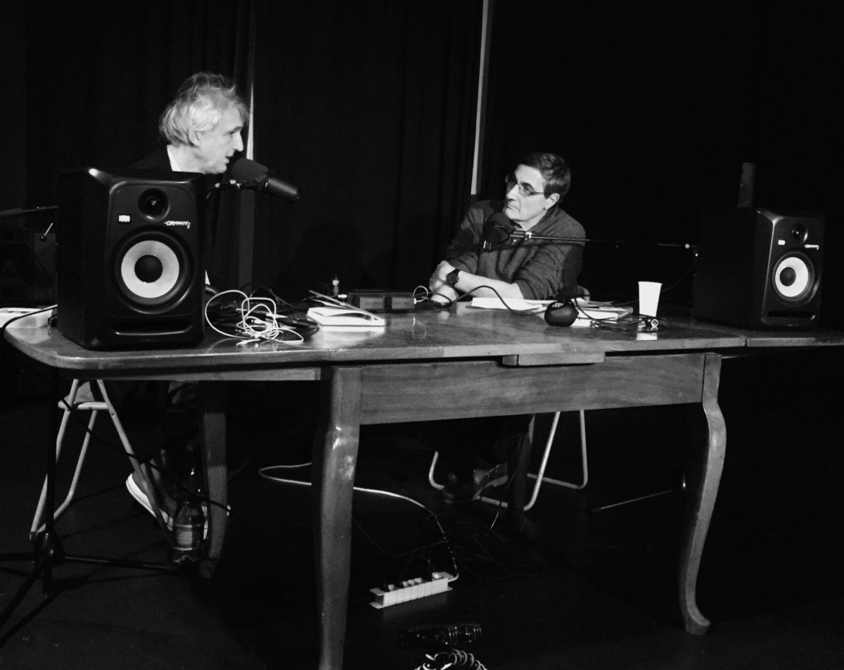 Con Maurizio Canetta, direttore Radiotelevisione della Svizzera italiana RSI. Radio e televisione del futuro. Con Maurizio Canetta, direttore Radiotelevisione della Svizzera italiana RSI. Radio e televisione del futuro.
