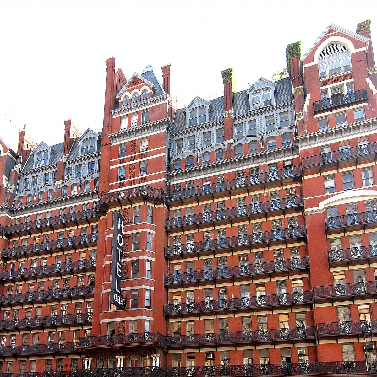 History Goes Bump: Ghost Tours For The Mind
