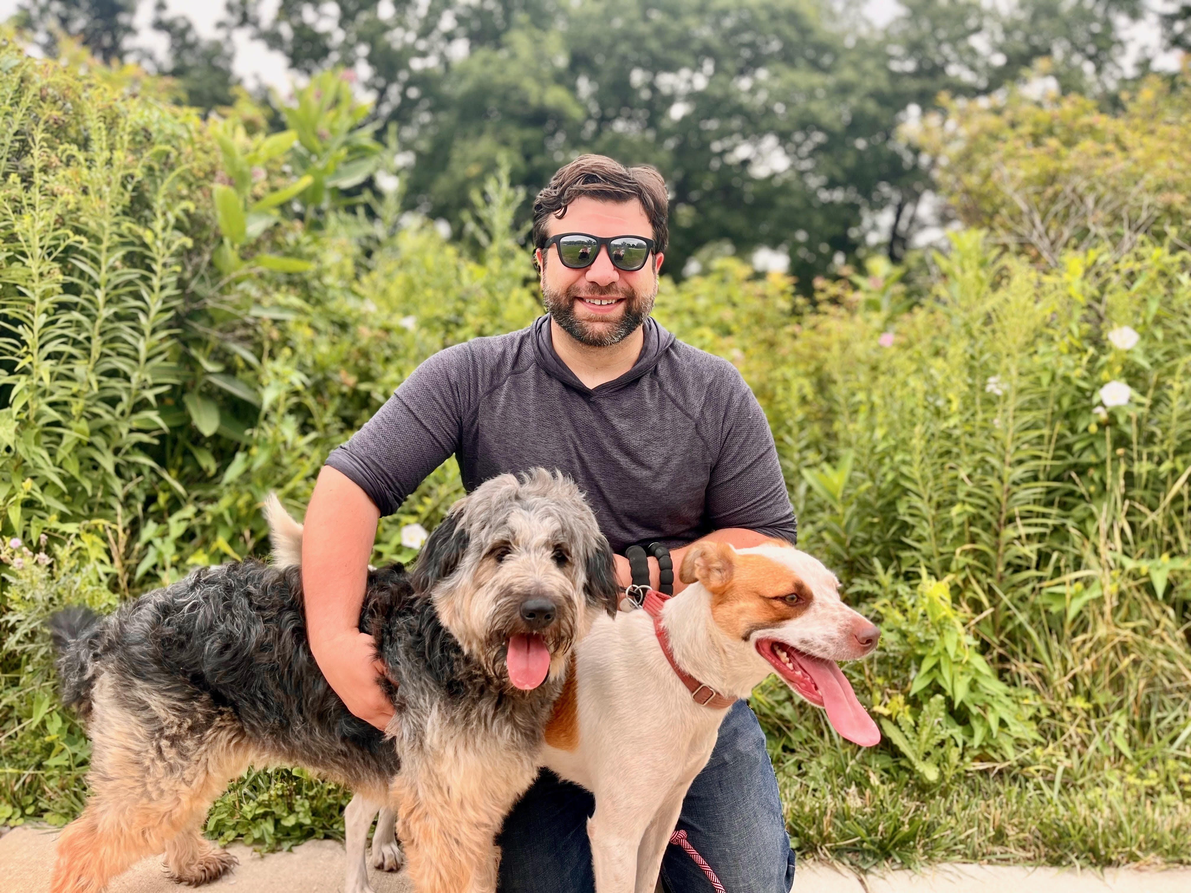 The Poodle to Pitbull Pet Business Podcast