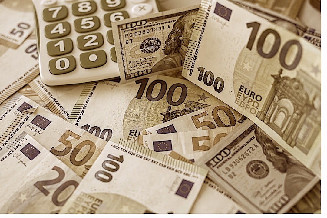 208 The Economics of Touring