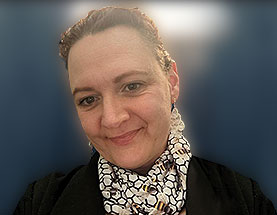 Apiculture and Working with Honeybees to Improve Queen Bee and Colony Reproductive Health with Elina L. Niño