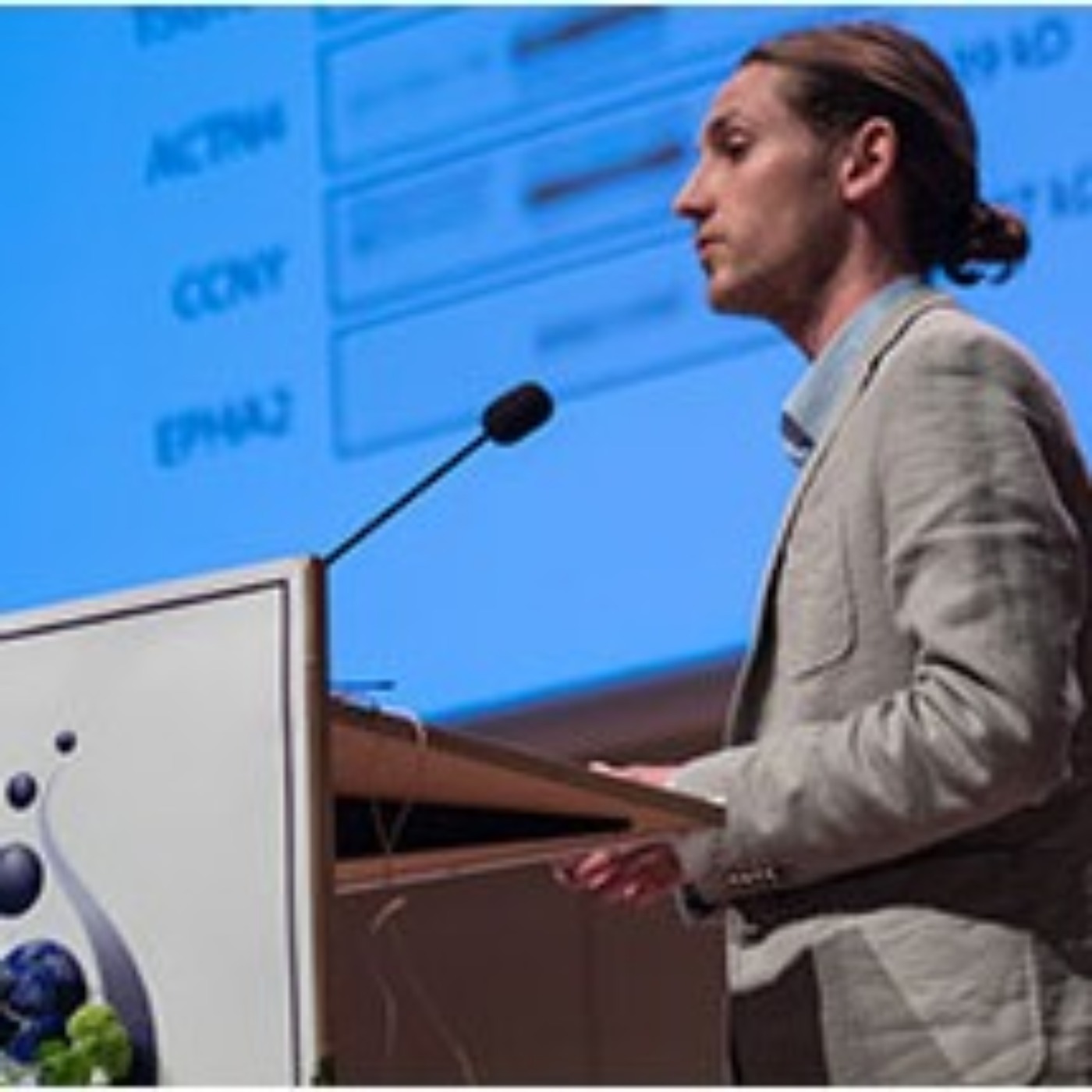 Extracellular Engagements – Eduard Willms, Postdoctoral Scientist at La Trobe University, Melbourne, Australia – An Interesting and Informative Overview of Extracellular Vesicles